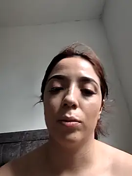 Snapshot of summi10 chatting on September 2025 08:44:01 PM summi10 online show from September 2025 08:44:01 PM