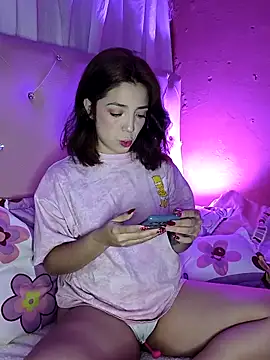 Snapshot of summi10 chatting on September 2025 10:58:02 PM summi10 online show from September 2025 10:58:02 PM