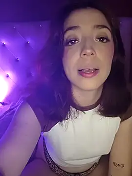 Snapshot of summi10 chatting on November 2025 10:54:01 PM summi10 online show from November 2025 10:54:01 PM