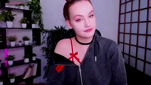 Snapshot of Ida_FaneStain chatting on February 2026 02:51:01 AM Ida FaneStain online show from February 2026 02:51:01 AM