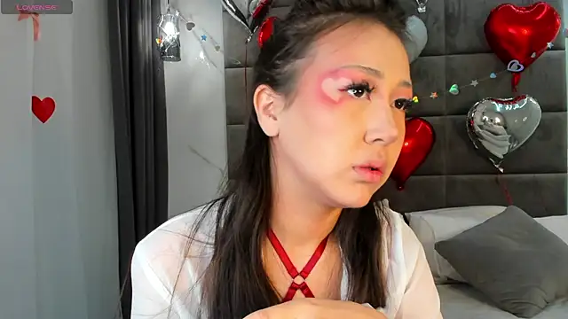 Snapshot of Nelly_Kimm chatting on February 2026 01:02:02 AM Nelly Kimm online show from February 2026 01:02:02 AM