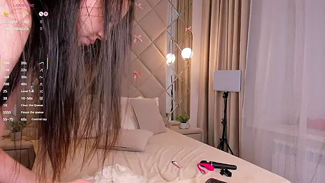 Snapshot of Nelly_Kimm chatting on March 2026 01:06:02 AM Nelly Kimm online show from March 2026 01:06:02 AM