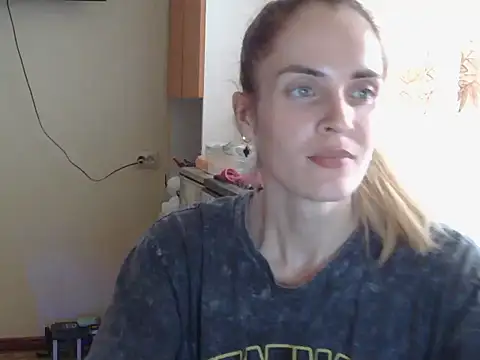 Snapshot of JayeTyler chatting on November 2025 07:52:02 AM JayeTyler online show from November 2025 07:52:02 AM