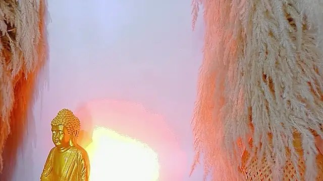 Snapshot of JulietaDavis chatting on April 2026 09:35:01 AM JulietaDavis online show from April 2026 09:35:01 AM