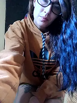 Darkw1tch online show from October 2025 08:20:01 PM