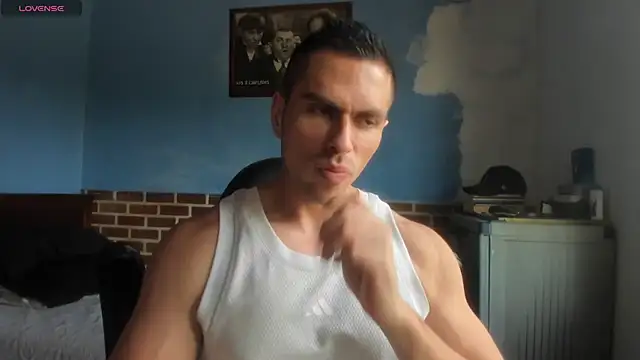 Snapshot of justinkarter chatting on June 2026 04:09:02 PM justinkarter online show from June 2026 04:09:02 PM