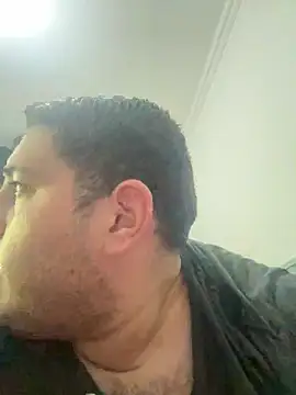 Snapshot of fanalistfinan chatting on October 2025 04:35:02 AM fanalistfinan online show from October 2025 04:35:02 AM