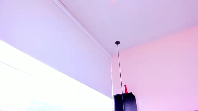 violet myerrs online show from December 2025 07:53:02 PM