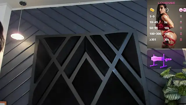 zoe martins  online show from October 2025 06:04:01 PM