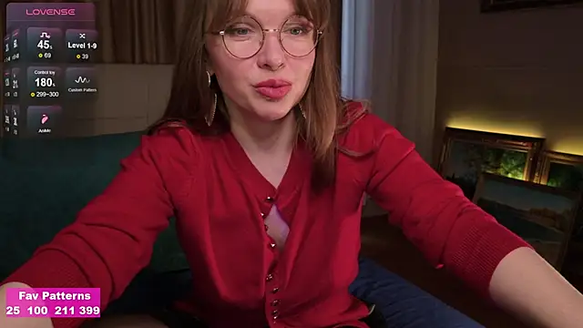 Snapshot of IkonaDidi chatting on November 2025 05:24:01 AM IkonaDidi online show from November 2025 05:24:01 AM