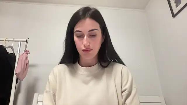 Talyo19 online show from September 2025 05:18:01 PM