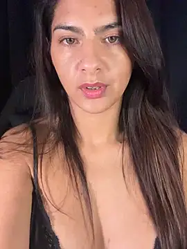 Snapshot of chicachocolate01 chatting on April 2026 11:34:01 AM chicachocolate01 online show from April 2026 11:34:01 AM