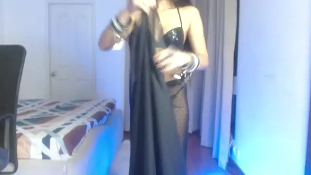 Snapshot of Mini_Meera chatting on April 2026 03:39:02 PM Mini Meera online show from April 2026 03:39:02 PM