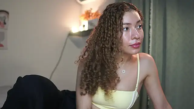 isabella-garcia- online show from September 2025 12:54:01 AM