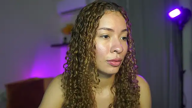 isabella-garcia- online show from September 2025 01:52:01 AM