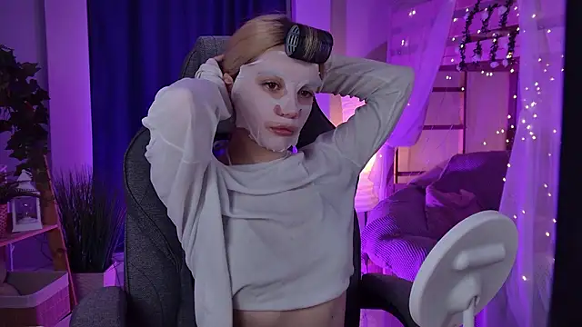 Snapshot of AuroraWrenfield chatting on March 2026 02:17:02 AM AuroraWrenfield online show from March 2026 02:17:02 AM