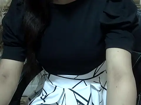 lovepihuu online show from March 2026 05:57:02 AM