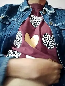 Snapshot of Sx-Maniya chatting on December 2025 01:43:01 AM Sx-Maniya online show from December 2025 01:43:01 AM