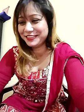 alexa cam44 online show from October 2025 07:54:01 PM