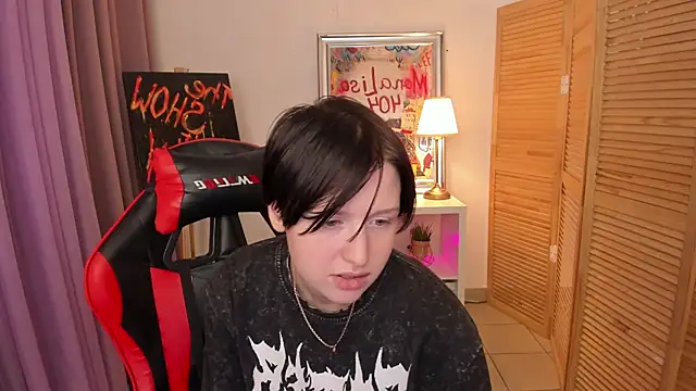 ayakskalermonss online show from September 2025 01:57:02 PM