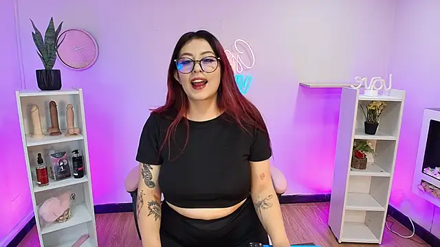 Snapshot of Aphriil__ chatting on September 2025 11:42:01 AM Aphriil online show from September 2025 11:42:01 AM