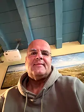 Snapshot of Renebisex chatting on November 2025 09:20:01 AM Renebisex online show from November 2025 09:20:01 AM