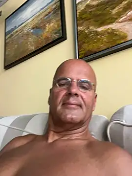 Snapshot of Renebisex chatting on July 2026 12:40:01 PM Renebisex online show from July 2026 12:40:01 PM