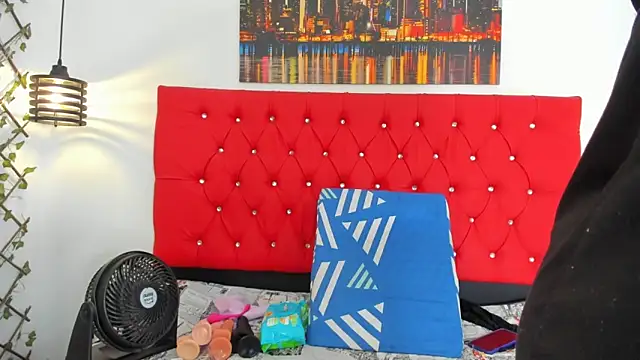 Snapshot of carolinacrus01 chatting on November 2025 02:19:01 PM carolinacrus01 online show from November 2025 02:19:01 PM