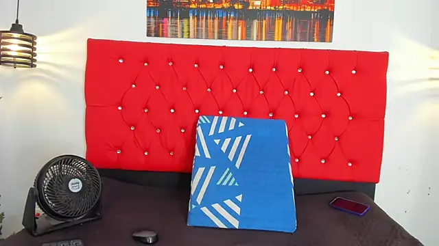 Snapshot of carolinacrus01 chatting on November 2025 03:21:01 PM carolinacrus01 online show from November 2025 03:21:01 PM