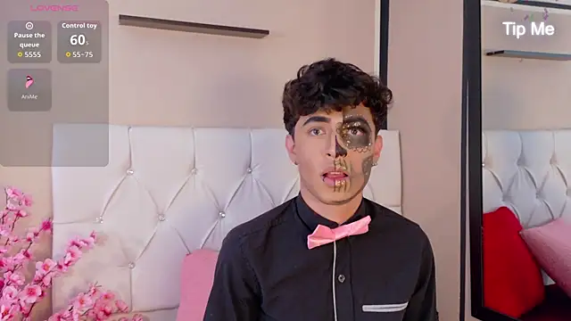 Axel  Evans online show from October 2025 01:08:02 PM