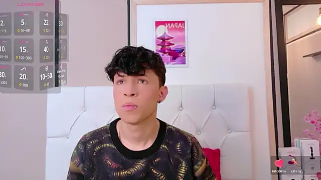 Axel  Evans online show from April 2026 01:17:02 PM