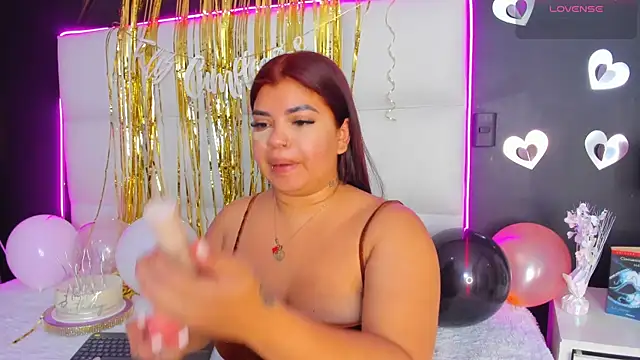 Snapshot of Gigi_duran chatting on April 2026 01:27:02 PM Gigi duran online show from April 2026 01:27:02 PM