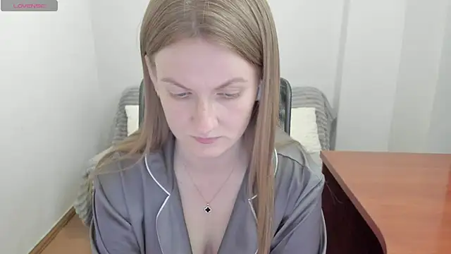 Snapshot of Alisha_Skyes chatting on May 2026 03:39:02 PM Alisha Skyes online show from May 2026 03:39:02 PM