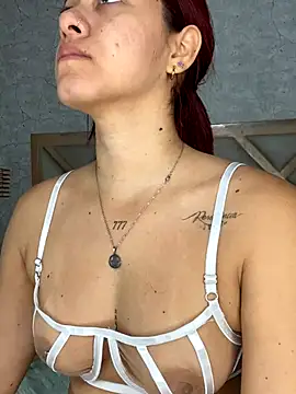 Snapshot of Sofy-Acevedo chatting on October 2025 12:30:01 PM Sofy-Acevedo online show from October 2025 12:30:01 PM