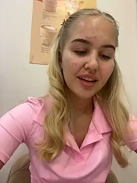 CandyVice online show from December 2025 05:08:02 PM