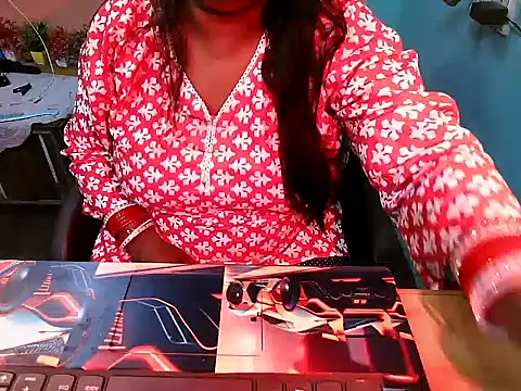 Snapshot of PREETI_BABY chatting on July 2026 07:13:01 AM PREETI BABY online show from July 2026 07:13:01 AM