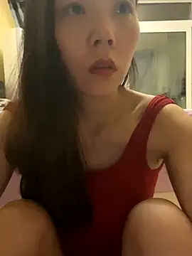 xinmeng-000 online show from September 2025 06:02:01 PM