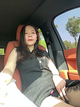 Snapshot of xinmeng-000 chatting on April 2026 01:30:02 AM xinmeng-000 online show from April 2026 01:30:02 AM