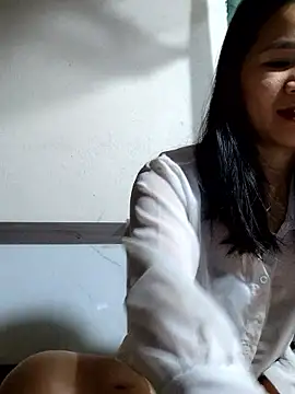 Maria2299 online show from November 2025 08:43:01 PM