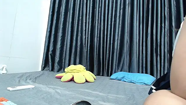 Grass 99 online show from November 2025 01:38:01 AM