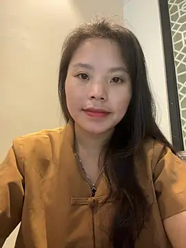 Snapshot of Bella_7777 chatting on May 2026 09:05:02 AM Bella 7777 online show from May 2026 09:05:02 AM