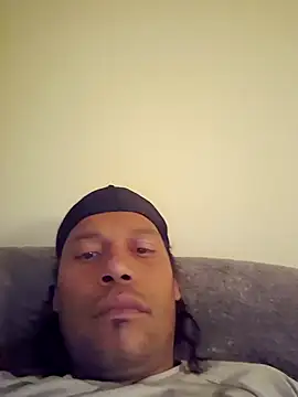 Snapshot of uratre chatting on April 2026 05:54:01 PM uratre online show from April 2026 05:54:01 PM