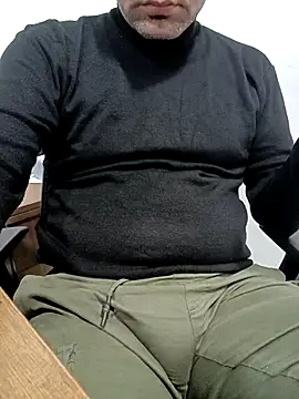 Yaman 33 online show from April 2026 01:52:02 PM