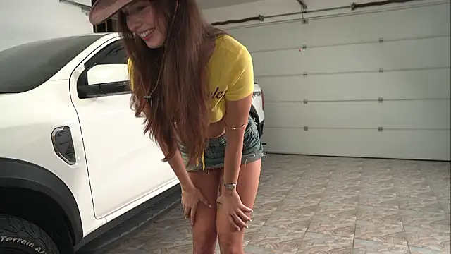 Snapshot of LIttle_Rina_ chatting on March 2026 06:58:02 PM LIttle Rina online show from March 2026 06:58:02 PM