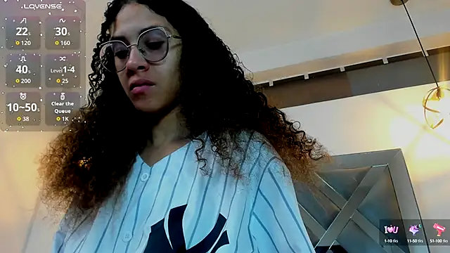 Hanna Cornee  online show from October 2025 01:20:01 PM