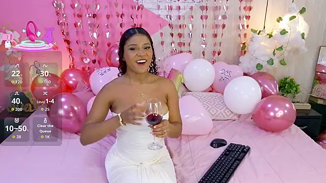 sophia brunette  online show from March 2026 12:17:02 PM