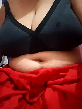 Snapshot of chocobbsneha567 chatting on October 2025 01:14:02 AM chocobbsneha567 online show from October 2025 01:14:02 AM