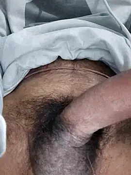 Snapshot of whitebullock chatting on January 2026 04:01:01 PM whitebullock online show from January 2026 04:01:01 PM