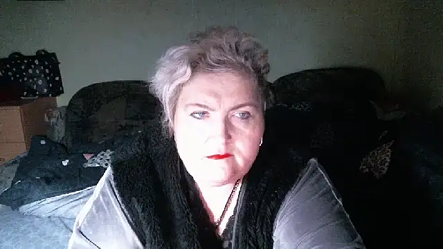 Snapshot of Lana555 chatting on October 2025 11:24:02 PM Lana555 online show from October 2025 11:24:02 PM