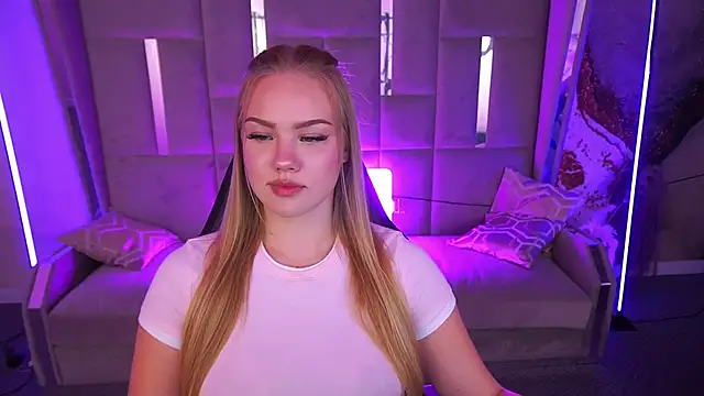 CelesteNoir online show from September 2025 01:11:01 PM